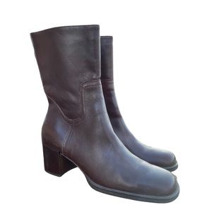 Vintage Bass Leather Boots 🤎